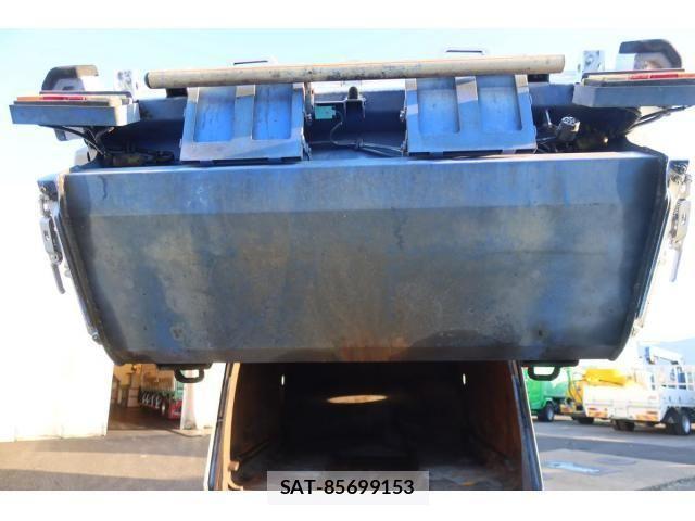 Isuzu ELF TRUCK 2012-07 2029452-24