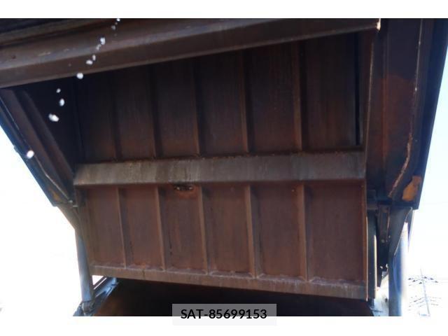 Isuzu ELF TRUCK 2012-07 2029452-27