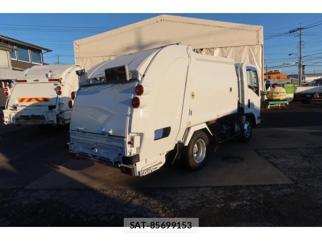 Isuzu ELF TRUCK 2012-07 2029452-4