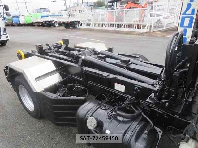 Isuzu ELF TRUCK 2011-10 2078845-23