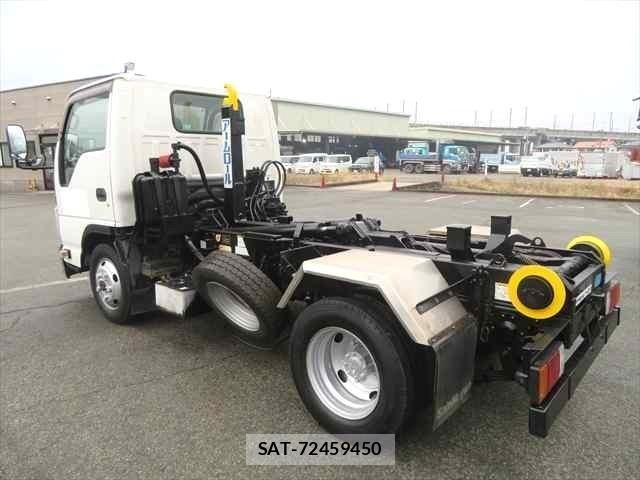 Isuzu ELF TRUCK 2011-10 2078845-6