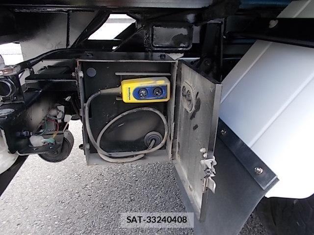 Isuzu ELF TRUCK 2018-07 2099277-28