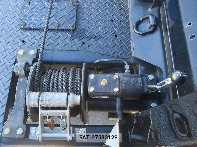 Isuzu ELF TRUCK 2021-09 2208401-9