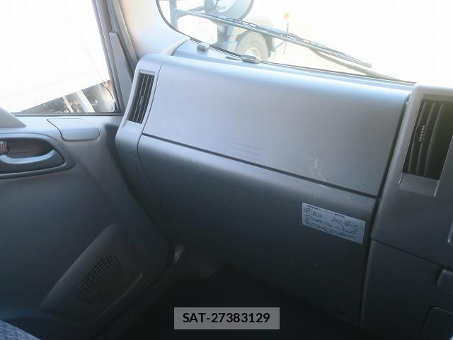 Isuzu ELF TRUCK 2021-09 2208401-14
