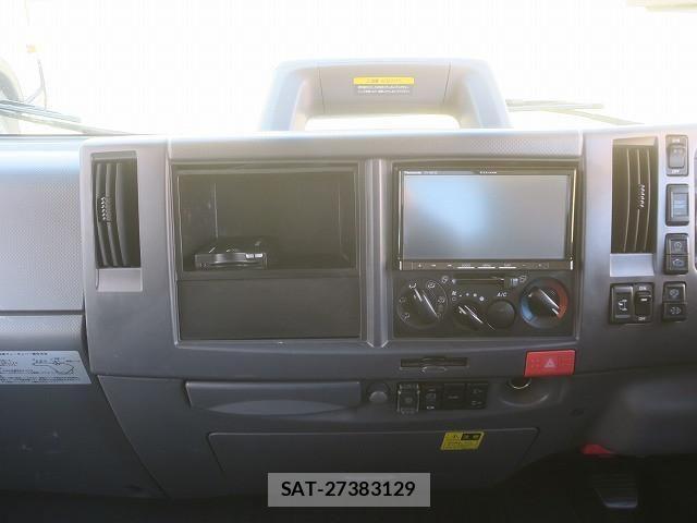 Isuzu ELF TRUCK 2021-09 2208401-15