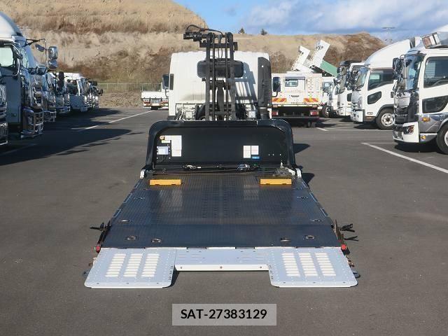 Isuzu ELF TRUCK 2021-09 2208401-6