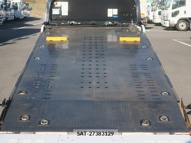 Isuzu ELF TRUCK 2021-09 2208401-8