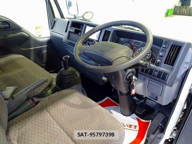 Isuzu ELF TRUCK 2019-07 2316361-4