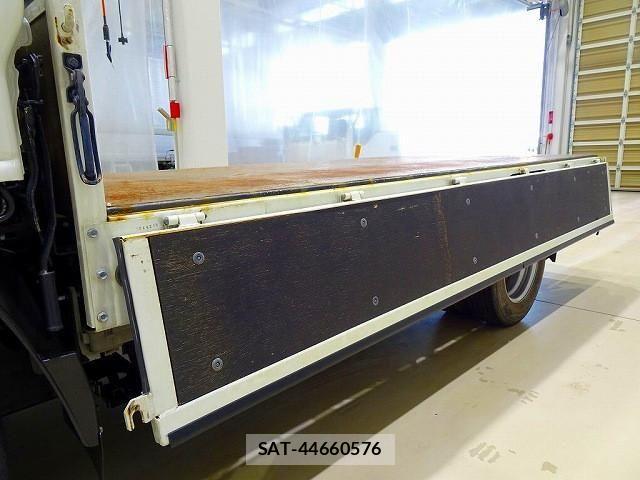Isuzu ELF TRUCK 2014-03 2316370-23