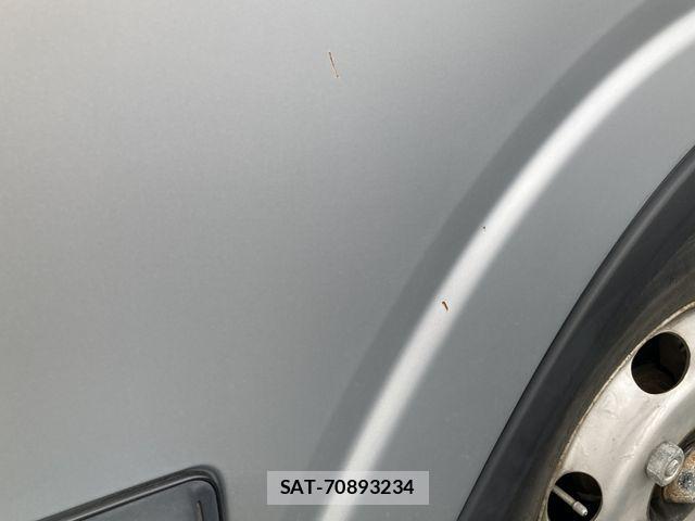 Isuzu ELF TRUCK 2012-08 2347991-15