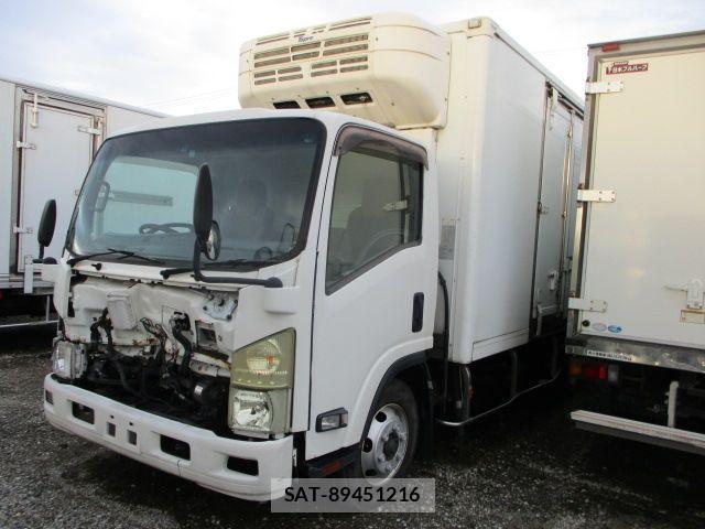 Isuzu ELF TRUCK 2017-04 2348068-1
