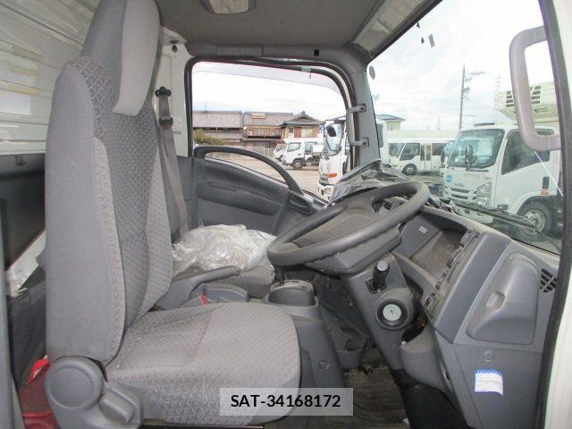 Isuzu ELF TRUCK 2017-12 2348080-9