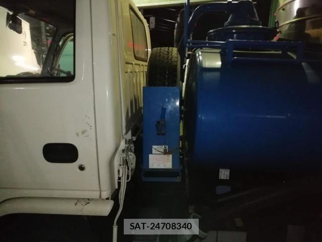 Isuzu ELF TRUCK 2015-10 2348009-21
