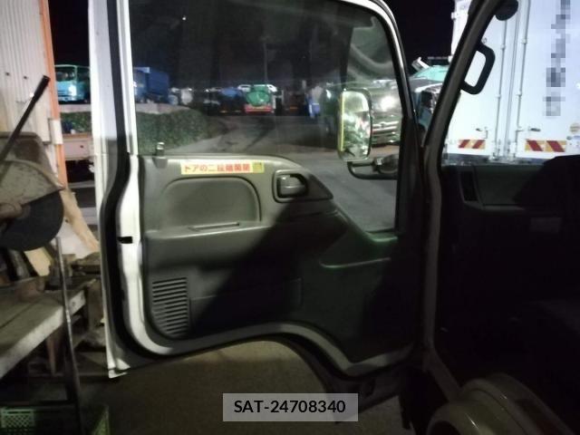 Isuzu ELF TRUCK 2015-10 2348009-22