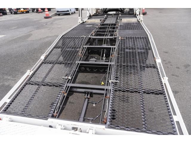 Isuzu ELF TRUCK 2013-11 2385716-19