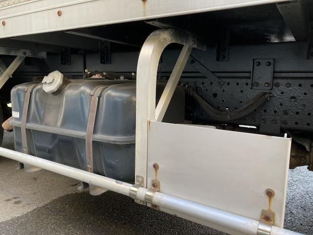 Isuzu ELF TRUCK 2011-08 2385770-10