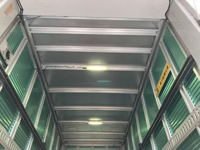 Isuzu ELF TRUCK 2011-08 2385770-24
