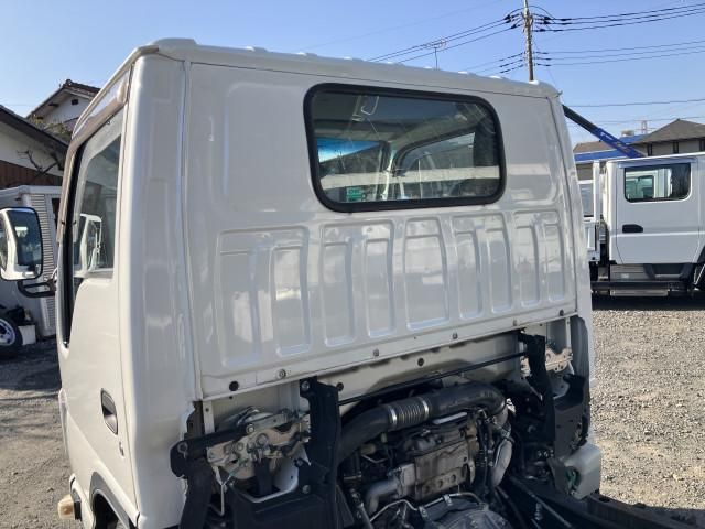 Isuzu ELF TRUCK 2016-02 2385763-22