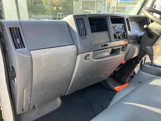 Isuzu ELF TRUCK 2016-02 2385763-24