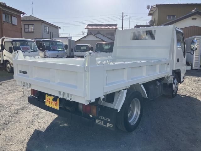 Isuzu ELF TRUCK 2016-02 2385763-2