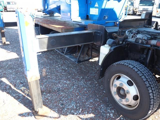 Isuzu ELF TRUCK 2015-07 2385732-17