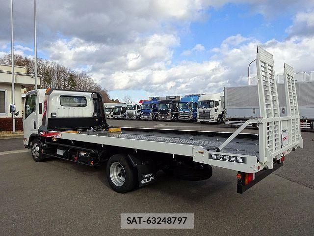 Isuzu ELF TRUCK 2022-12 2486001-5
