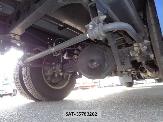 Isuzu ELF TRUCK 2020-10 2664002-12