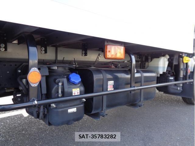 Isuzu ELF TRUCK 2020-10 2664002-20