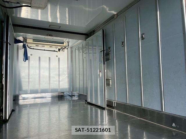 Isuzu ELF TRUCK 2020-02 2727505-13