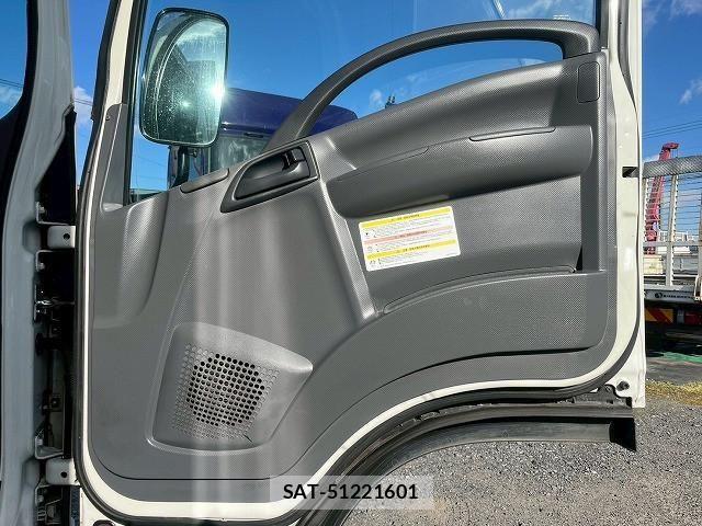 Isuzu ELF TRUCK 2020-02 2727505-15