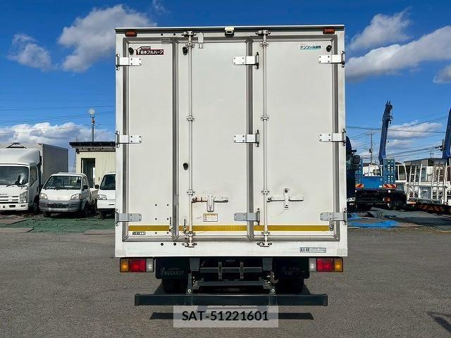 Isuzu ELF TRUCK 2020-02 2727505-6