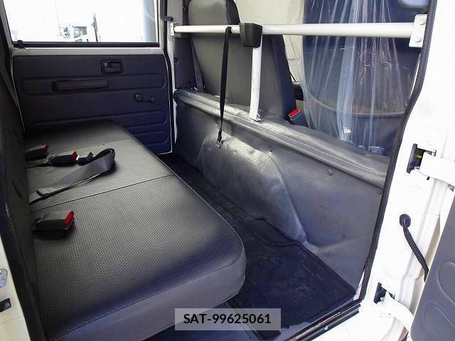 Isuzu ELF TRUCK 2018-05 2727464-18