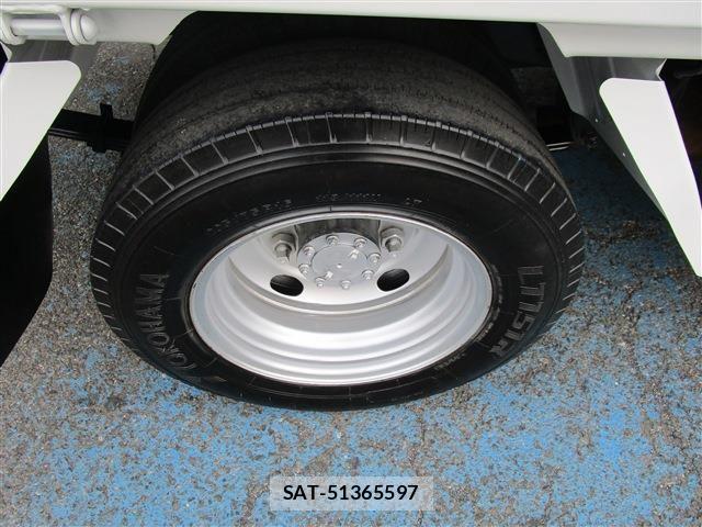 Isuzu ELF TRUCK 2018-11 2776696-18