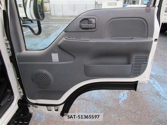Isuzu ELF TRUCK 2018-11 2776696-20