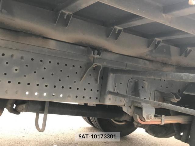 Isuzu ELF TRUCK 2017-12 2828707-13