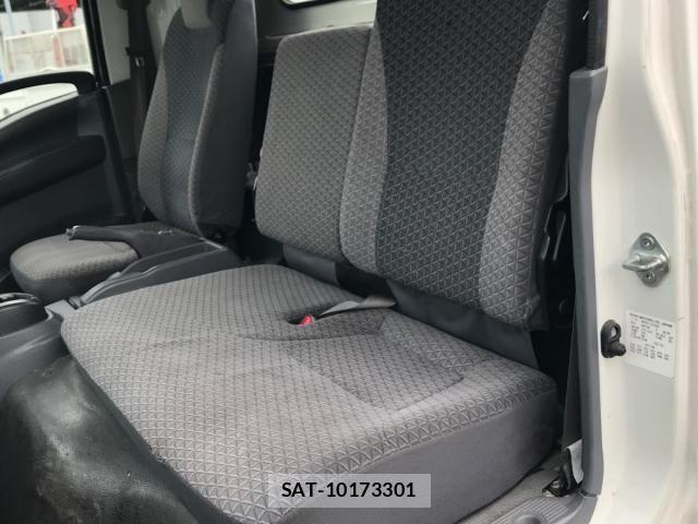 Isuzu ELF TRUCK 2017-12 2828707-20