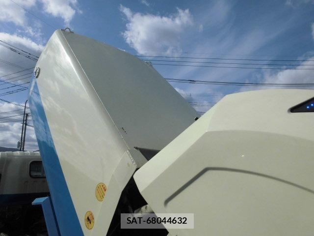 Isuzu ELF TRUCK 2015-08 2960505-17