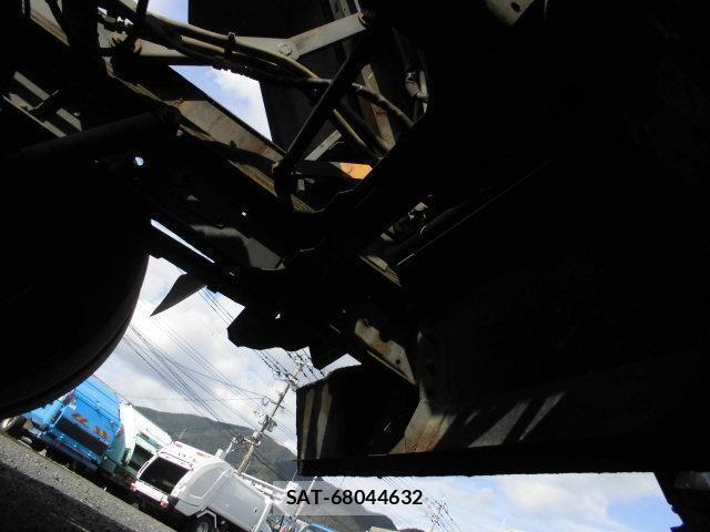 Isuzu ELF TRUCK 2015-08 2960505-19