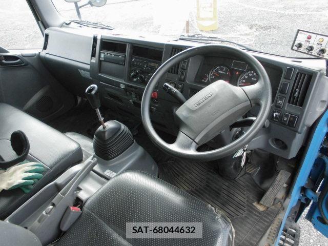 Isuzu ELF TRUCK 2015-08 2960505-29