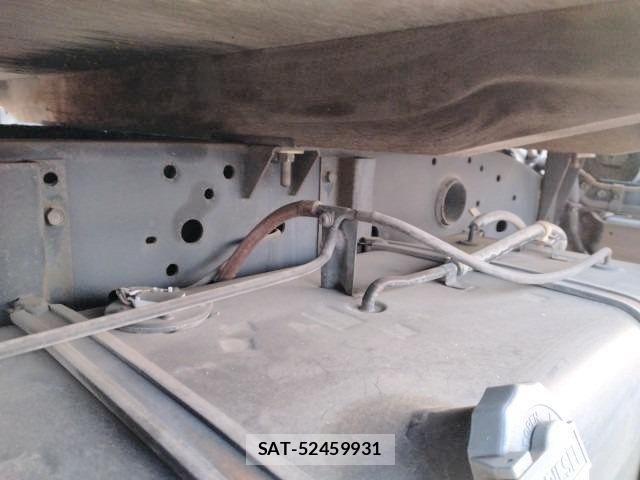 Isuzu ELF TRUCK 1998-03 3372563-20
