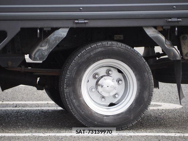 Isuzu ELF TRUCK 2010-03 3372562-10