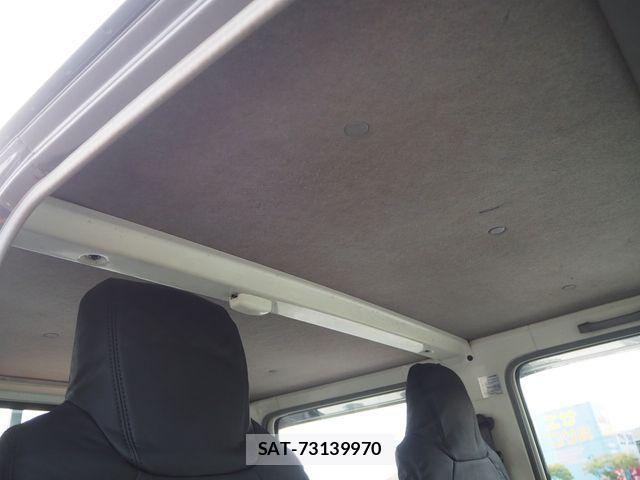 Isuzu ELF TRUCK 2010-03 3372562-22