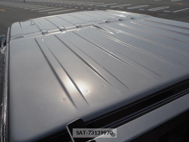 Isuzu ELF TRUCK 2010-03 3372562-24
