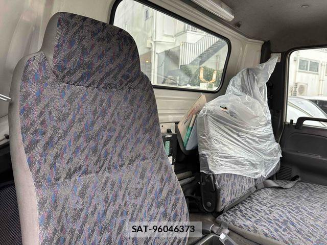 Isuzu ELF TRUCK 2003-07 3372551-13