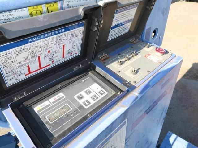 Isuzu ELF TRUCK 2012-08 3356741-14