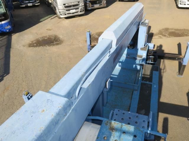 Isuzu ELF TRUCK 2012-08 3356741-19