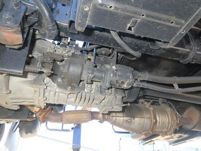 Isuzu ELF TRUCK 2012-08 3356741-24