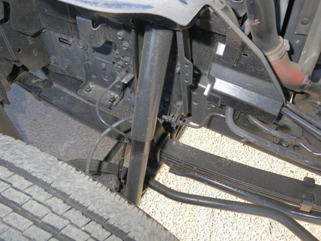 Isuzu ELF TRUCK 2012-08 3356741-25