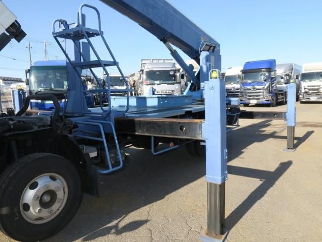 Isuzu ELF TRUCK 2012-08 3356741-6