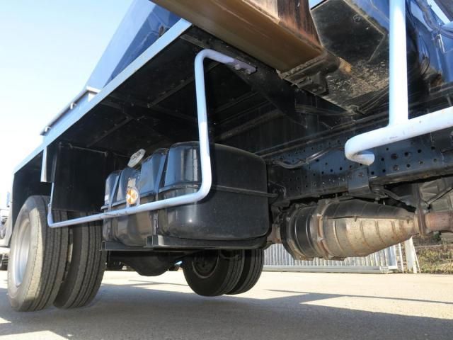 Isuzu ELF TRUCK 2012-08 3356741-7